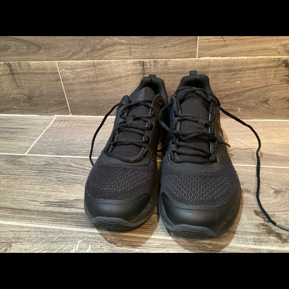 Mens Black Size 13 Under Armour Assert 9 Running Shoes